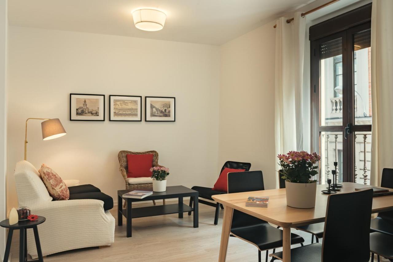 Apartamentos San Pedro إشبيلية المظهر الخارجي الصورة